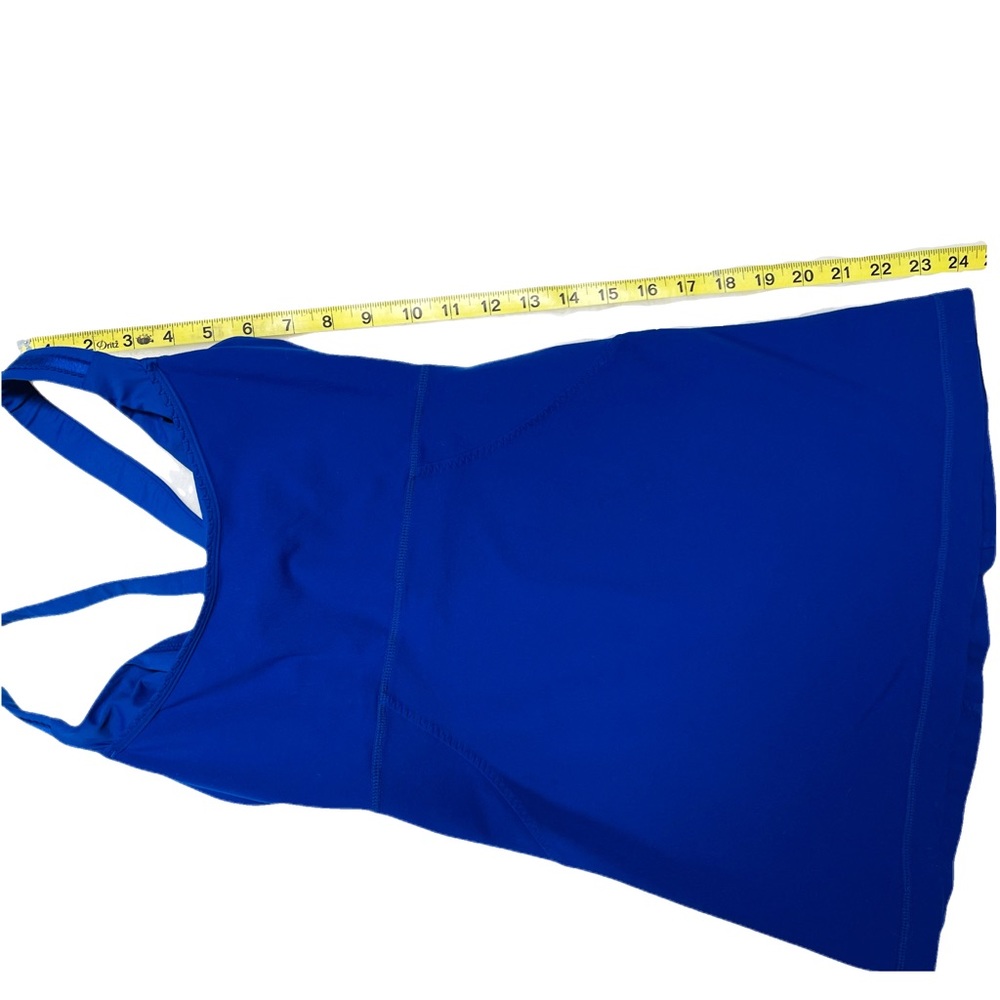 Lululemon Top w/Built in Adjustable Bra and Support - Picture 9 of 10
